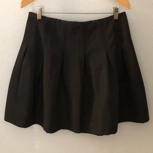 GAP BLACK SKIRT SIZE 6